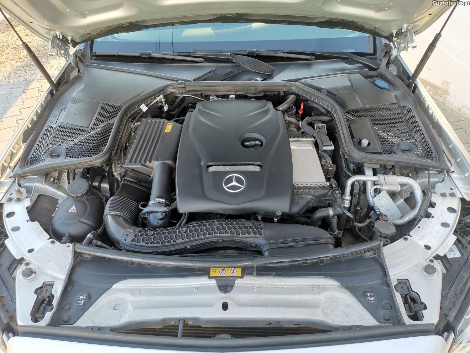 Mercedes-Benz C 180 Avangard - 156 CV - CX Auto 9G Tronic — fotografia 7