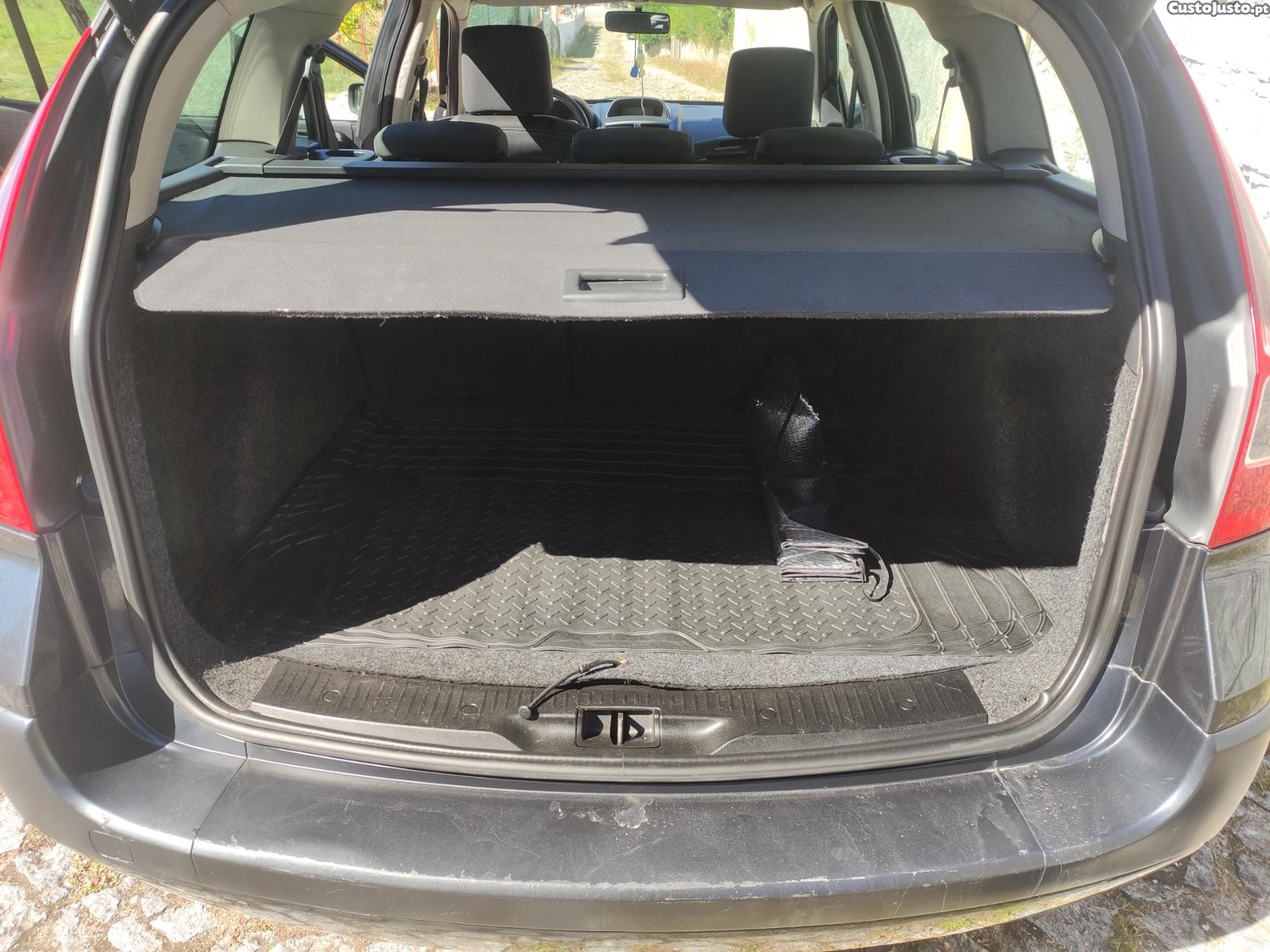 Renault Mégane Break 1.5 dci — fotografia 5