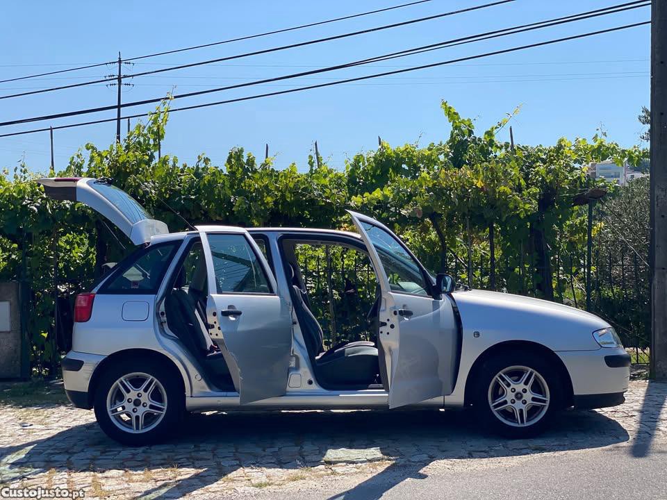 SEAT Ibiza 6K — fotografia 2
