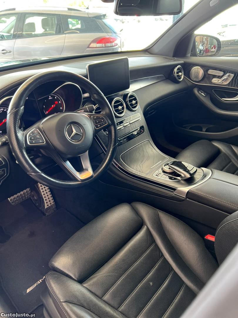 Mercedes-Benz GLC 250 d 4Matic 9G-TRONIC AMG Line — fotografia 4