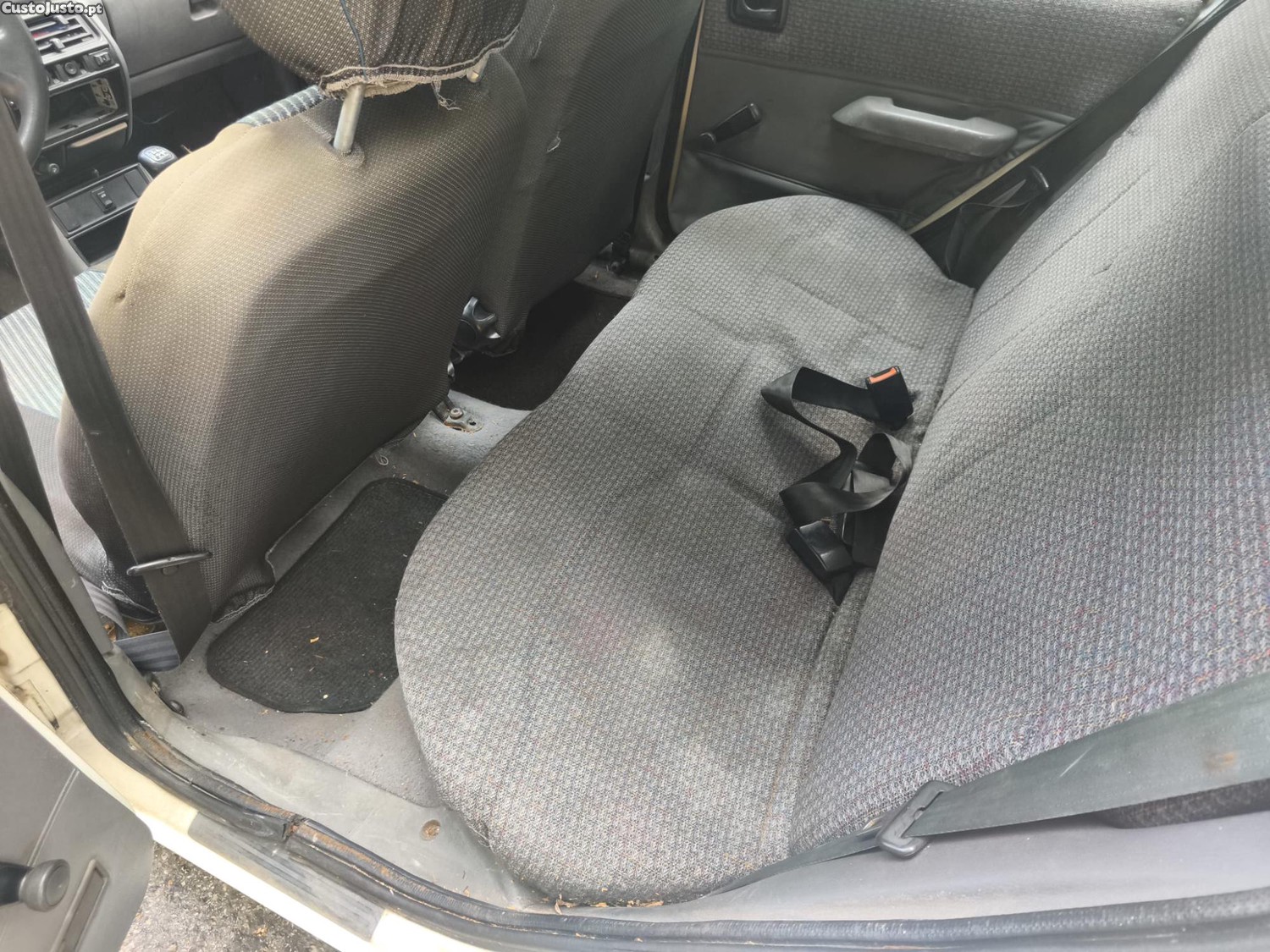 Ford Fiesta MK3 - 1.1 CLX — fotografia 4