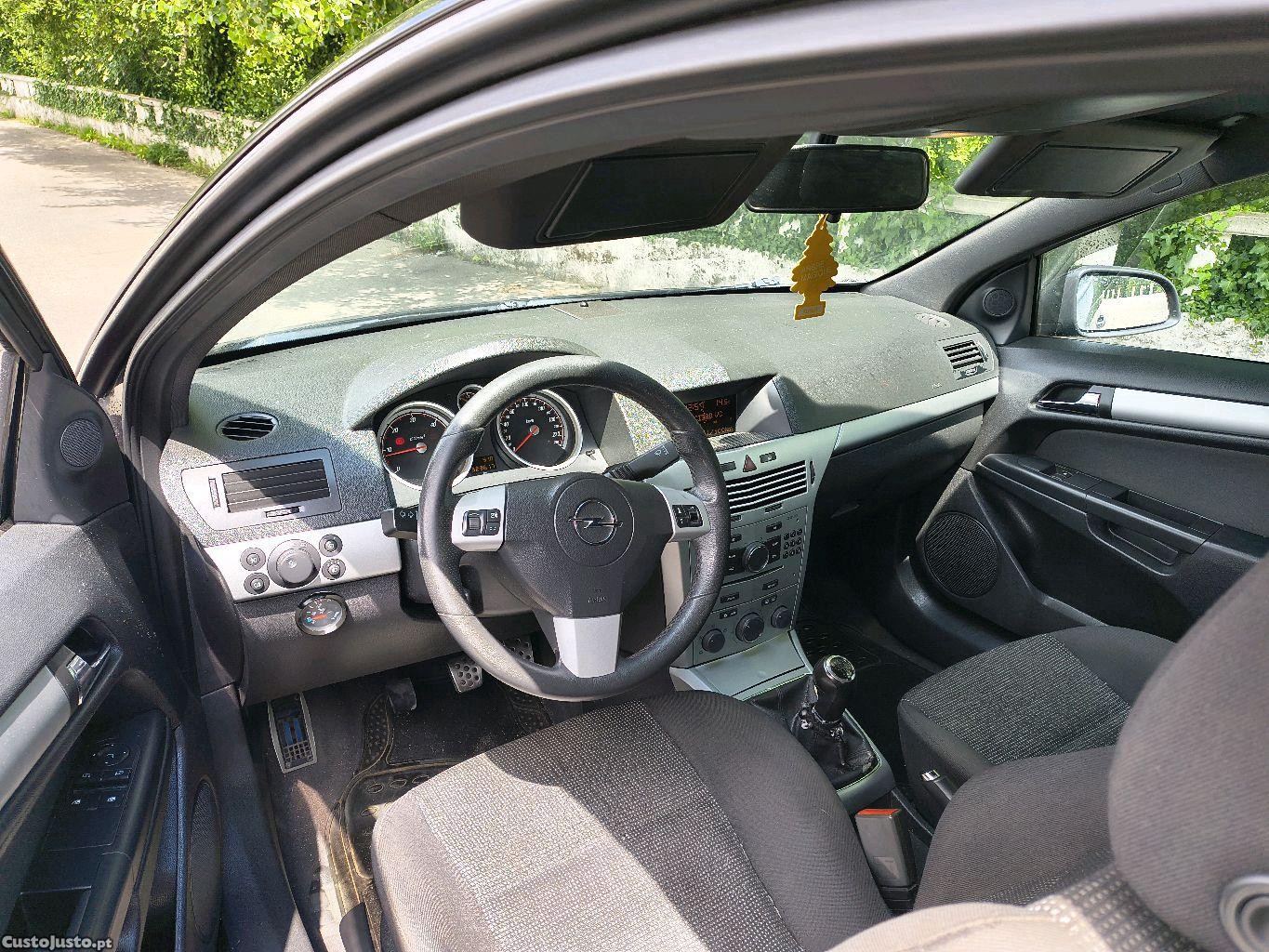 Opel Astra GTC posso trocar — fotografia 5
