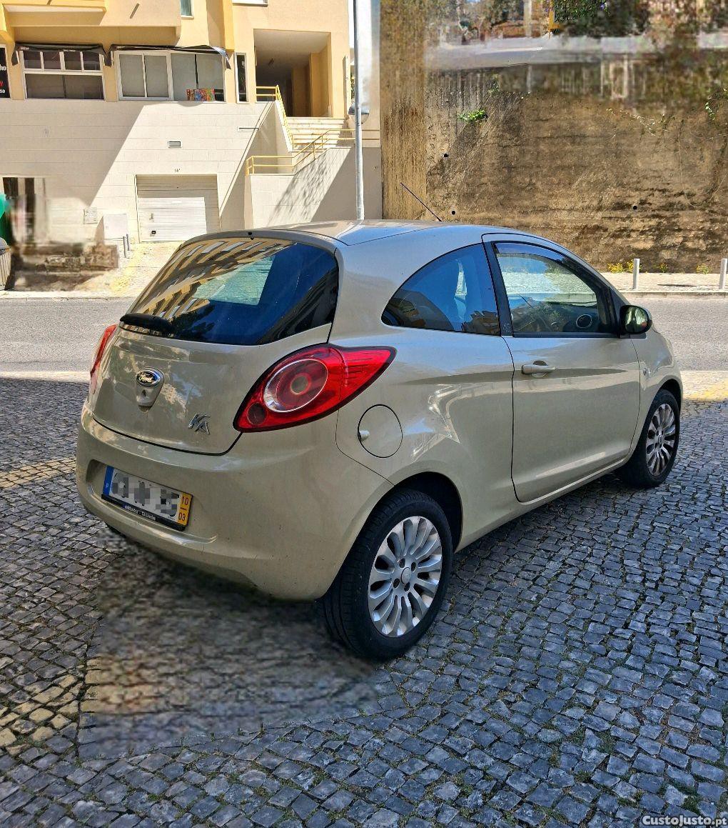 Ford KA 1.2i+AC 2010 — fotografia 9