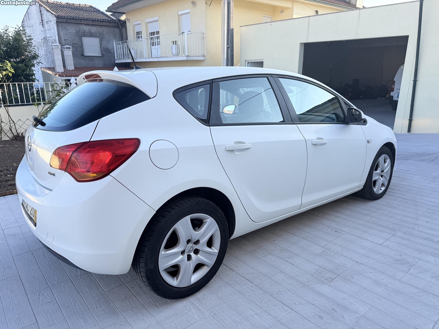 Opel Astra 1700 — fotografia 2