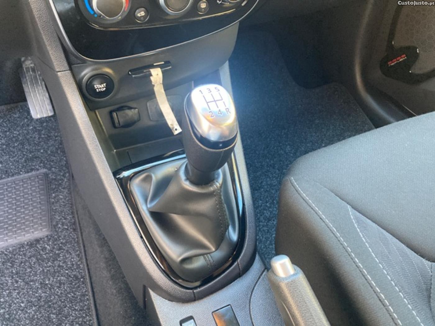 Renault Clio Energy dCi 90 Start — fotografia 9
