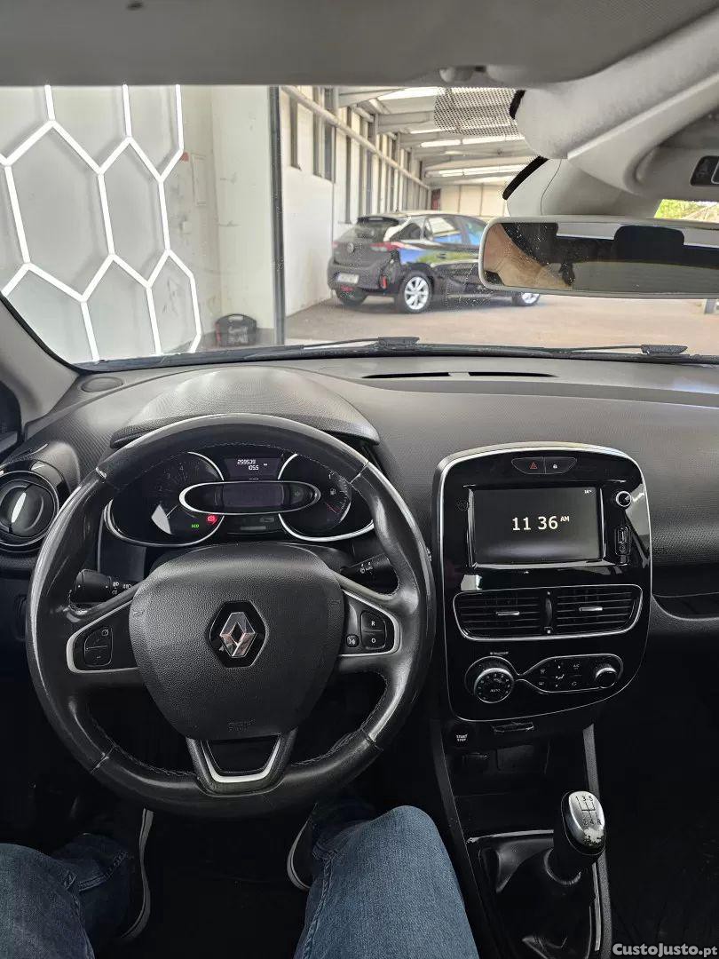 Renault Clio 1.5 dci limited — fotografia 10