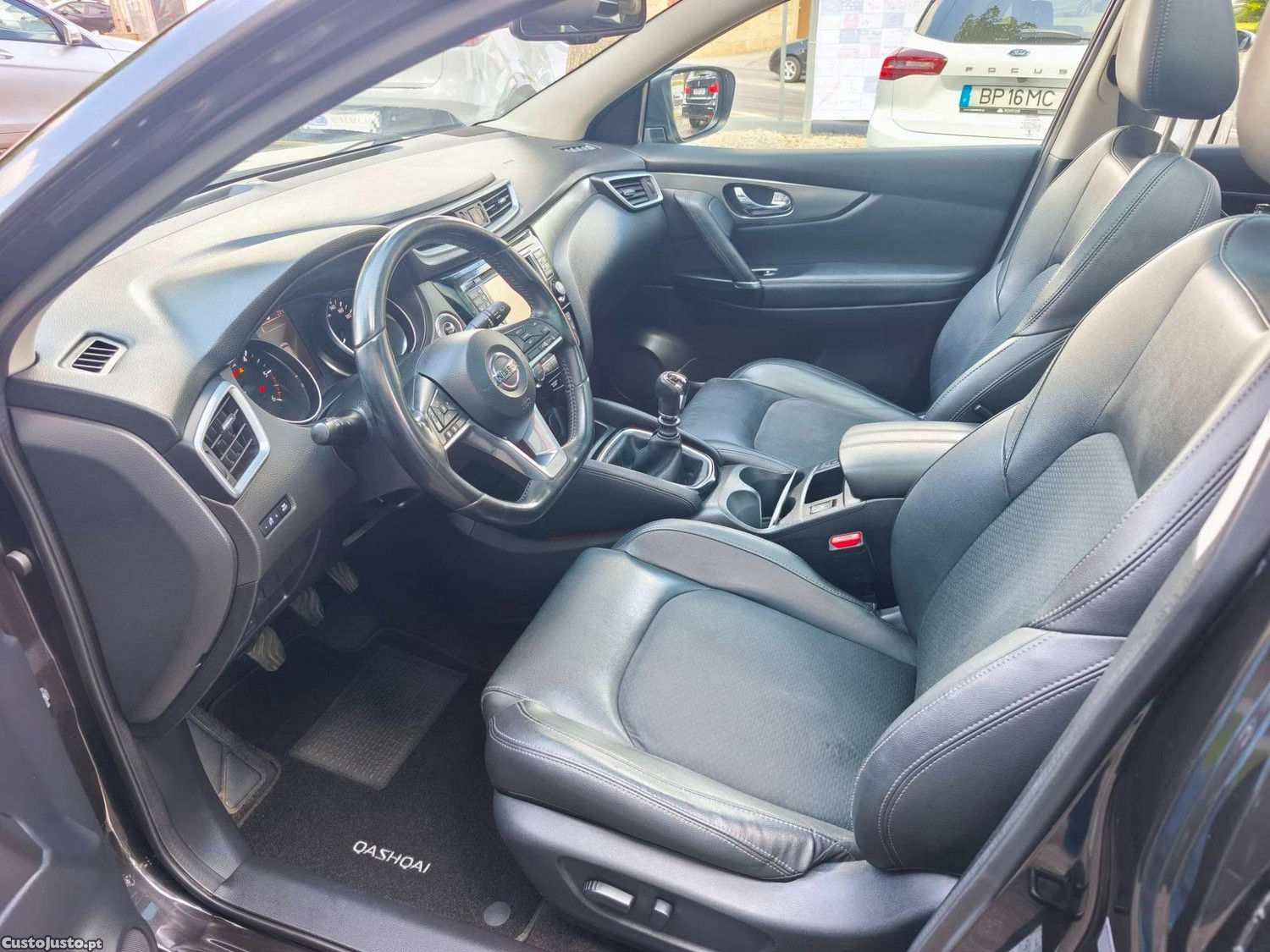 Nissan Qashqai Tekna Premium 19 — fotografia 6
