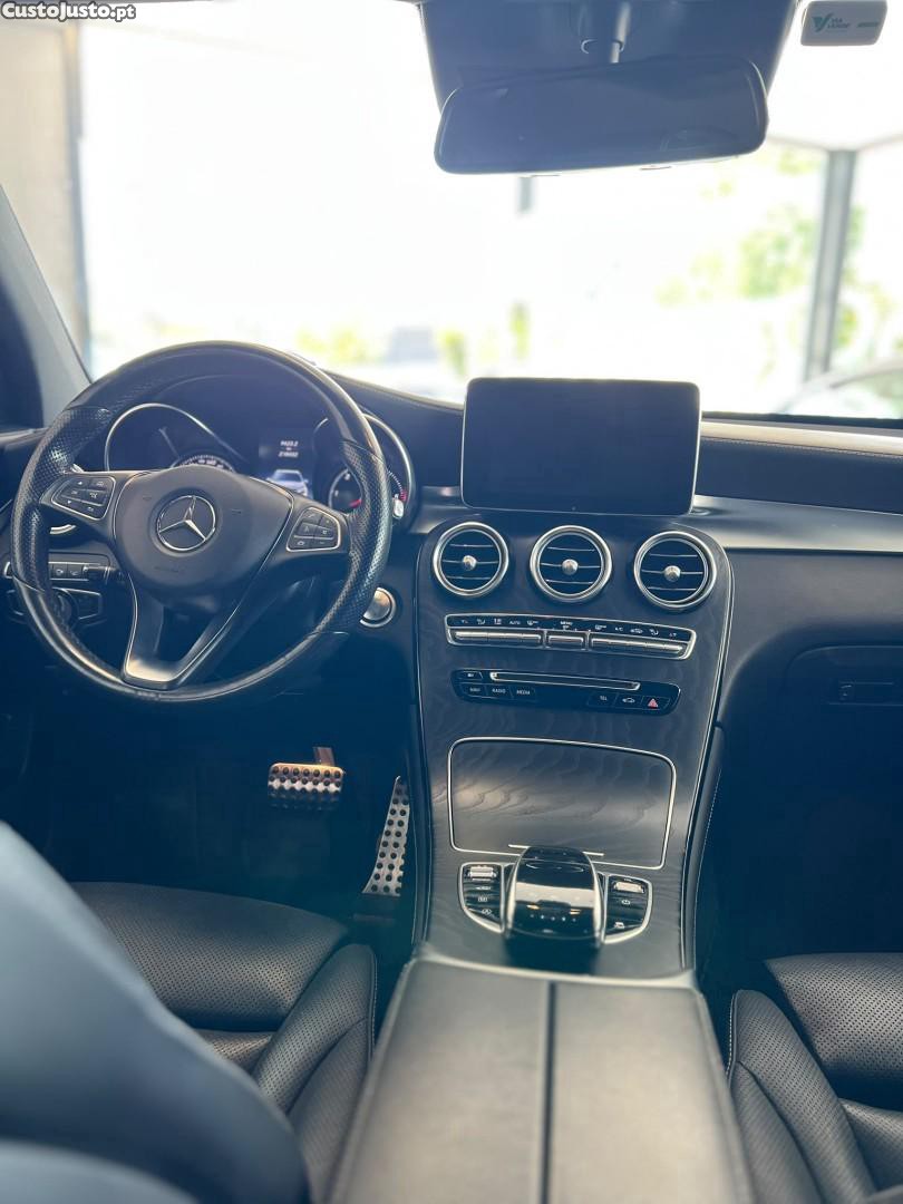 Mercedes-Benz GLC 250 d 4Matic 9G-TRONIC AMG Line — fotografia 6