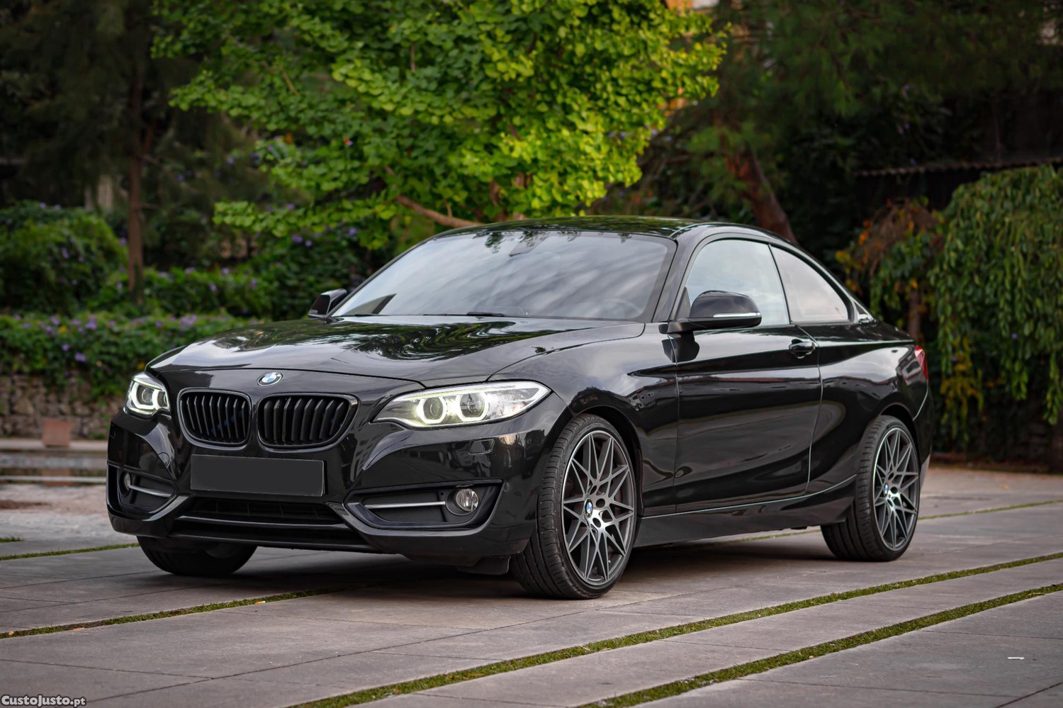 BMW 220 Coupe Sport — fotografia 7