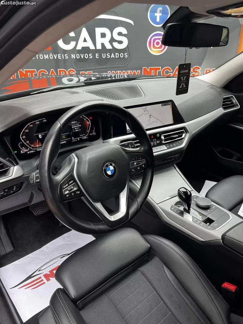 BMW 320 D auto — fotografia 21