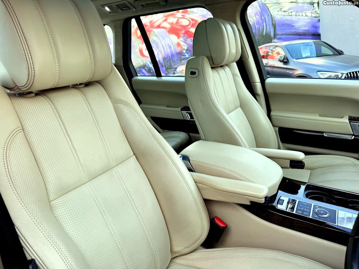 Land Rover Range Rover V8 Supercharged Black Pack — fotografia 32