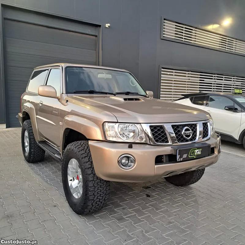 Nissan Patrol 3.0 Di LE LI+NAVI - 08 foto 4