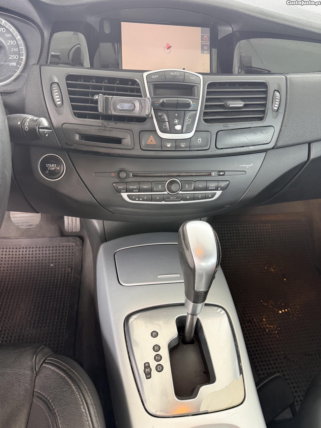 Renault Laguna Coupé 2.0 dci — fotografia 7