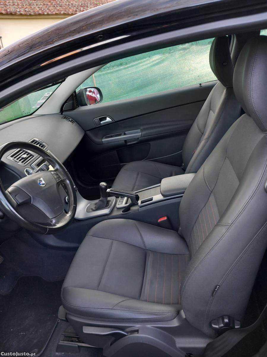 Volvo C30 1.6 D nacional — fotografia 4