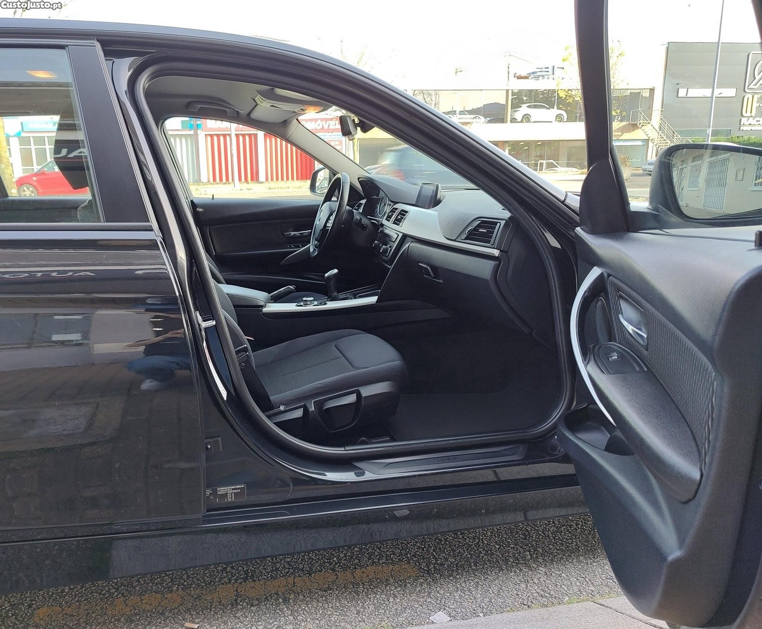 BMW 318 d Modern Line — fotografia 3