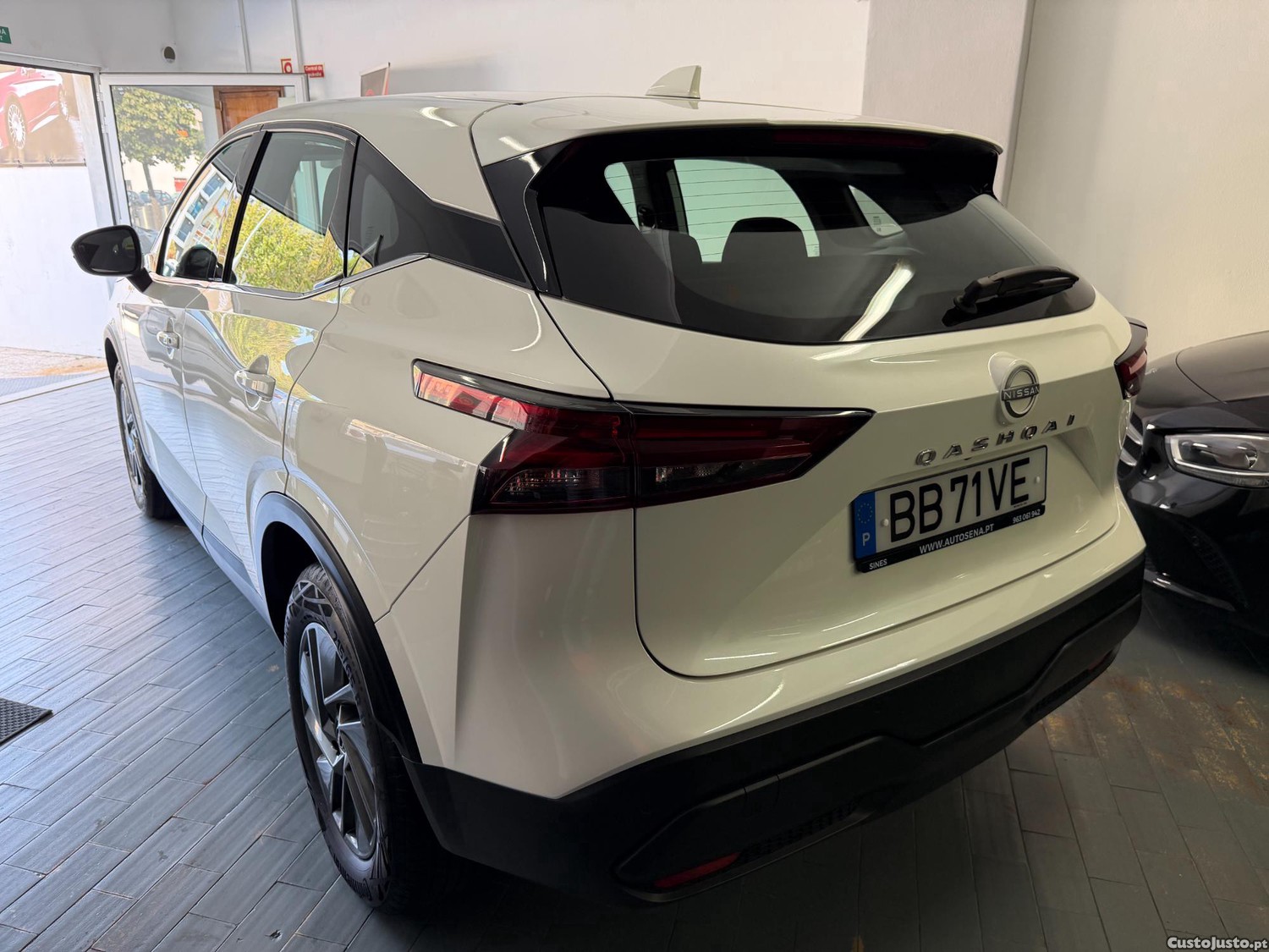 Nissan Qashqai 1.3 DIG-T N-CONNECTA — fotografia 9