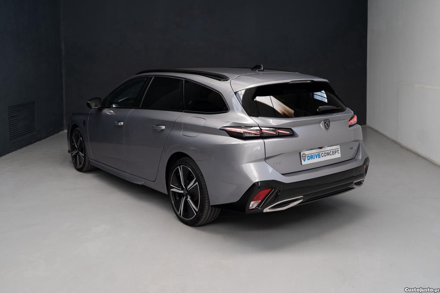 Peugeot 308 W 1.6 Hybrid GT e-EAT8 — fotografia 12