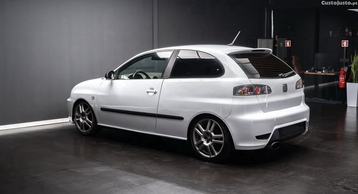 SEAT Ibiza Cupra — fotografia 3