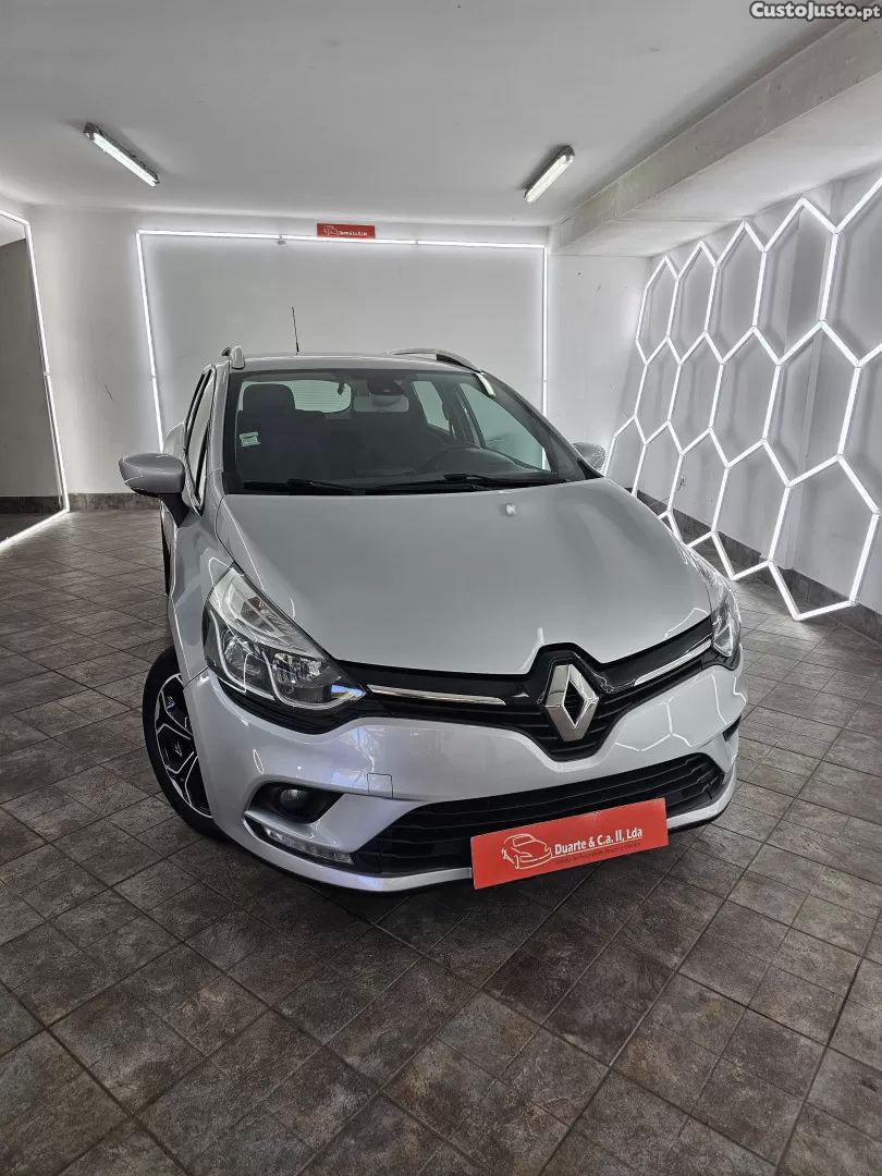 Renault Clio 1.5 dci limited — fotografia 21