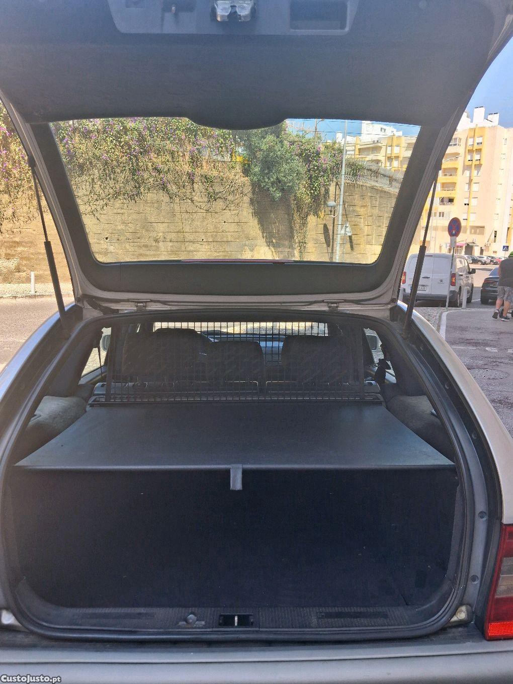 Mercedes-Benz C 220 Station Avantgarde — fotografia 3