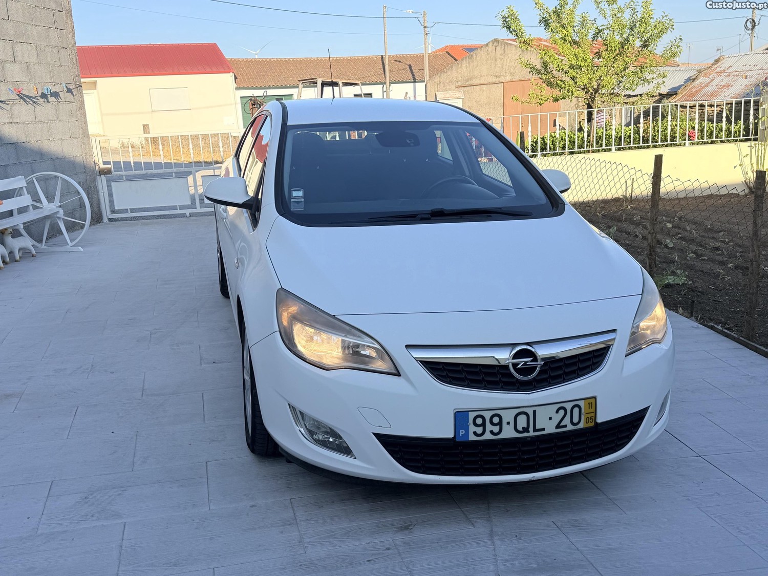 Opel Astra 1700 — fotografia 5