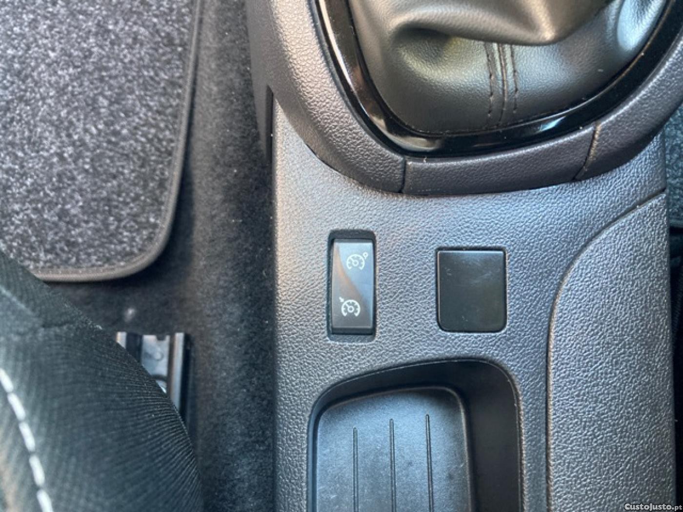 Renault Clio Energy dCi 90 Start — fotografia 8
