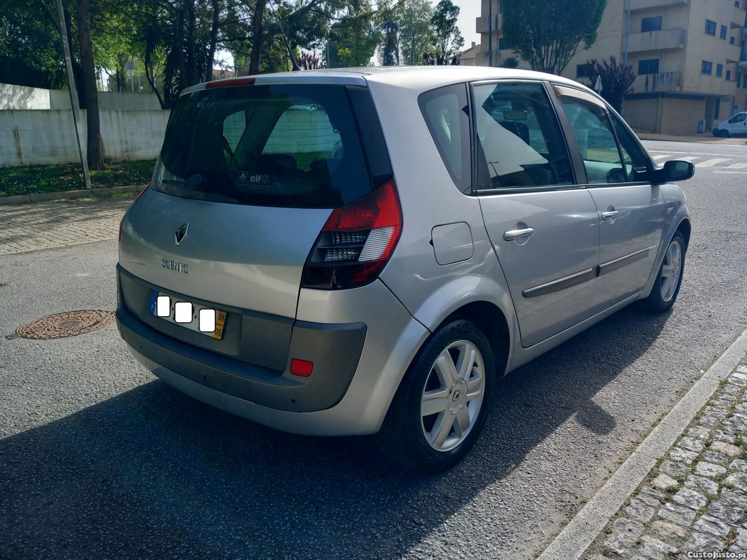 Renault Scénic 1.5 dCi Confort — fotografia 15
