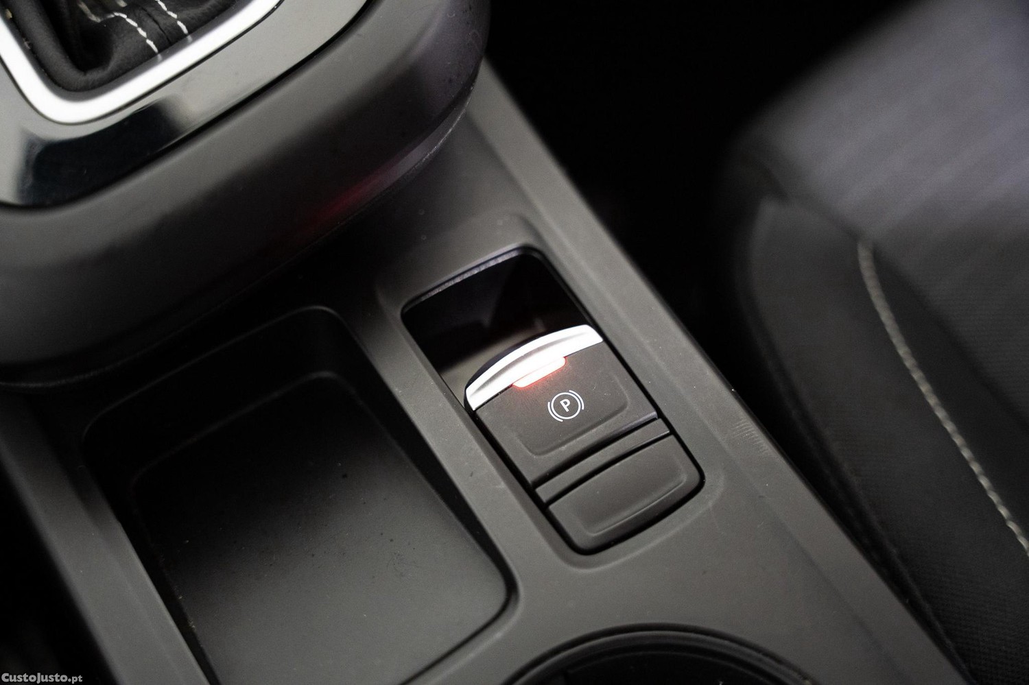 Renault Arkana 1.6 E-Tech Business — fotografia 5