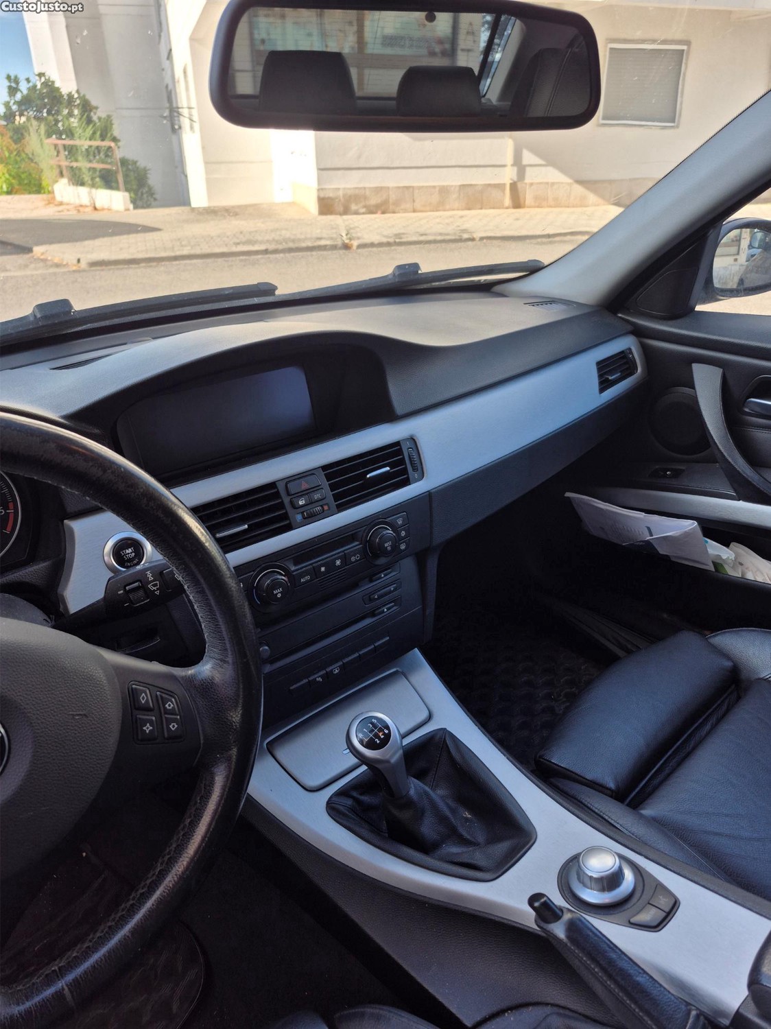 BMW 320 E90 — fotografia 3