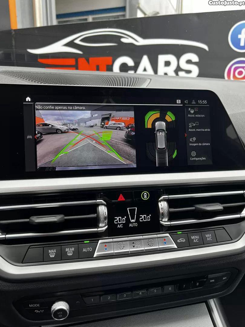 BMW 320 D auto — fotografia 17