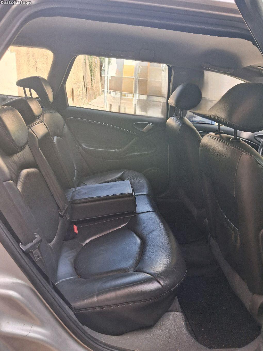 Citroën C5 Break 2.0 Hdi Exclusive 2005 — fotografia 5