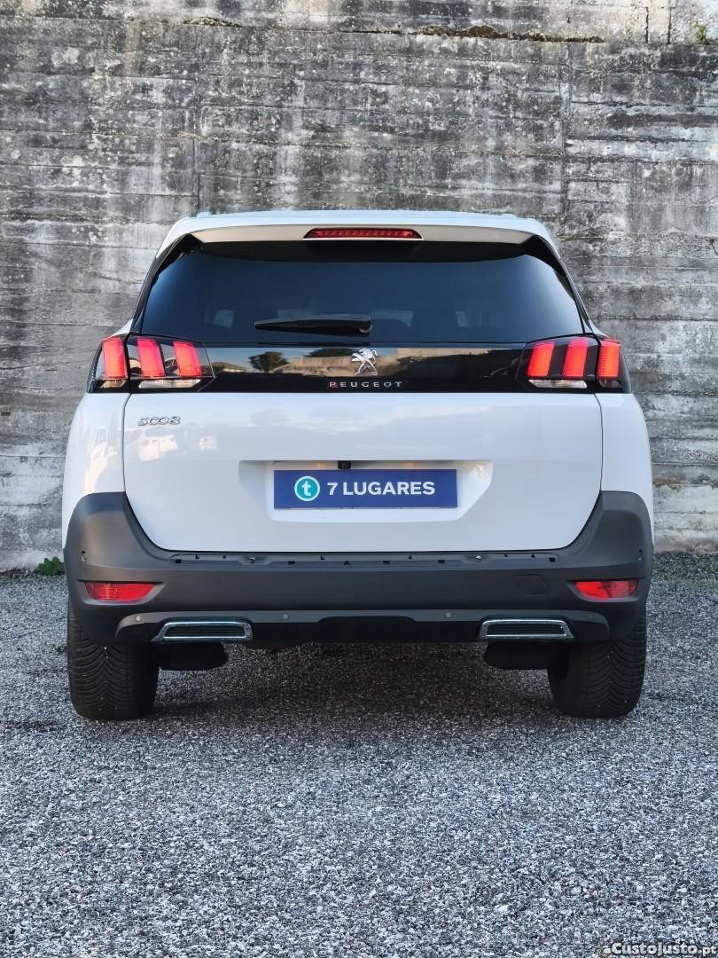 Peugeot 5008 1.2 PureTech Allure Pack EAT8 — fotografia 12