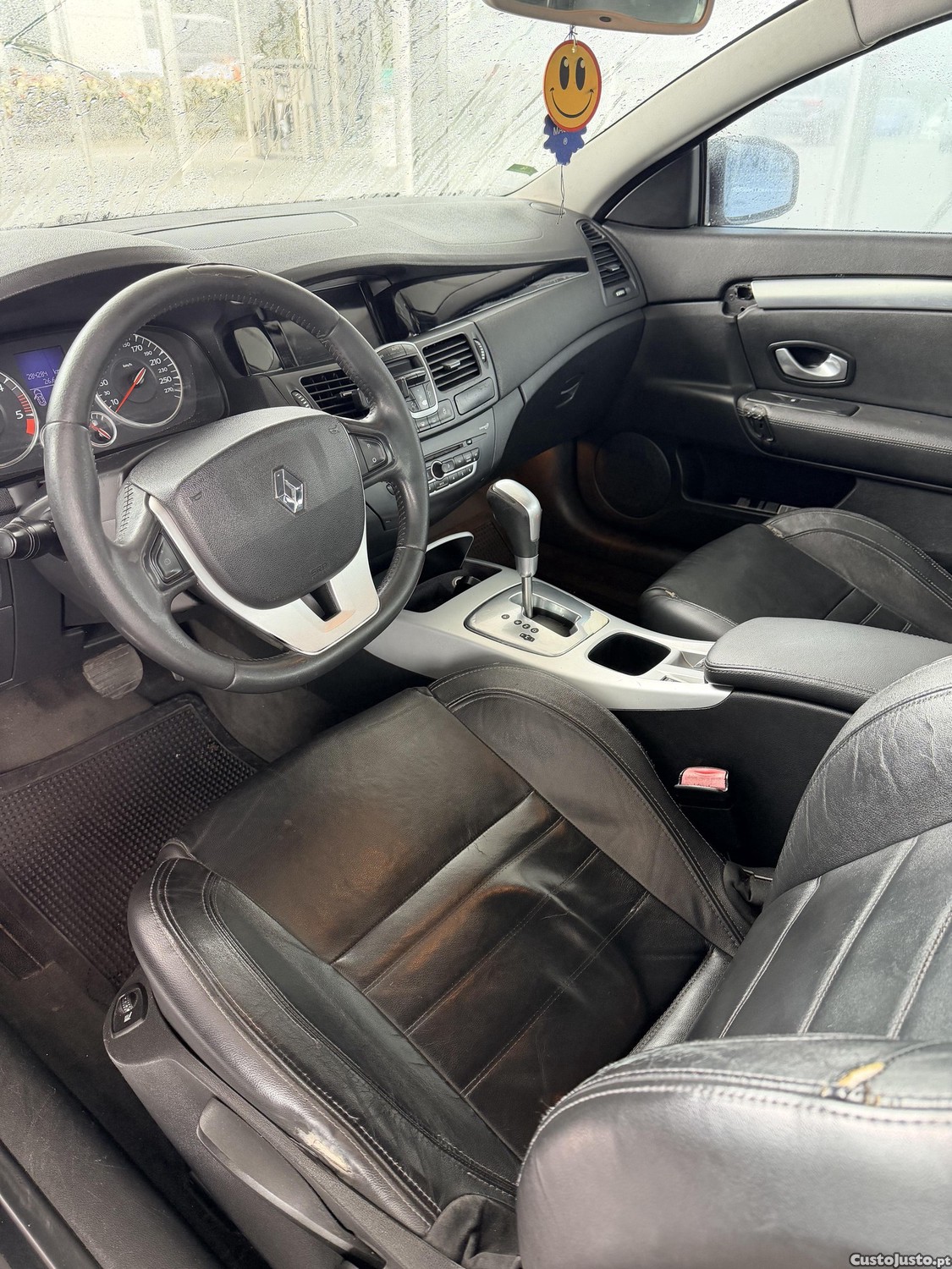 Renault Laguna Coupé 2.0 dci — fotografia 8