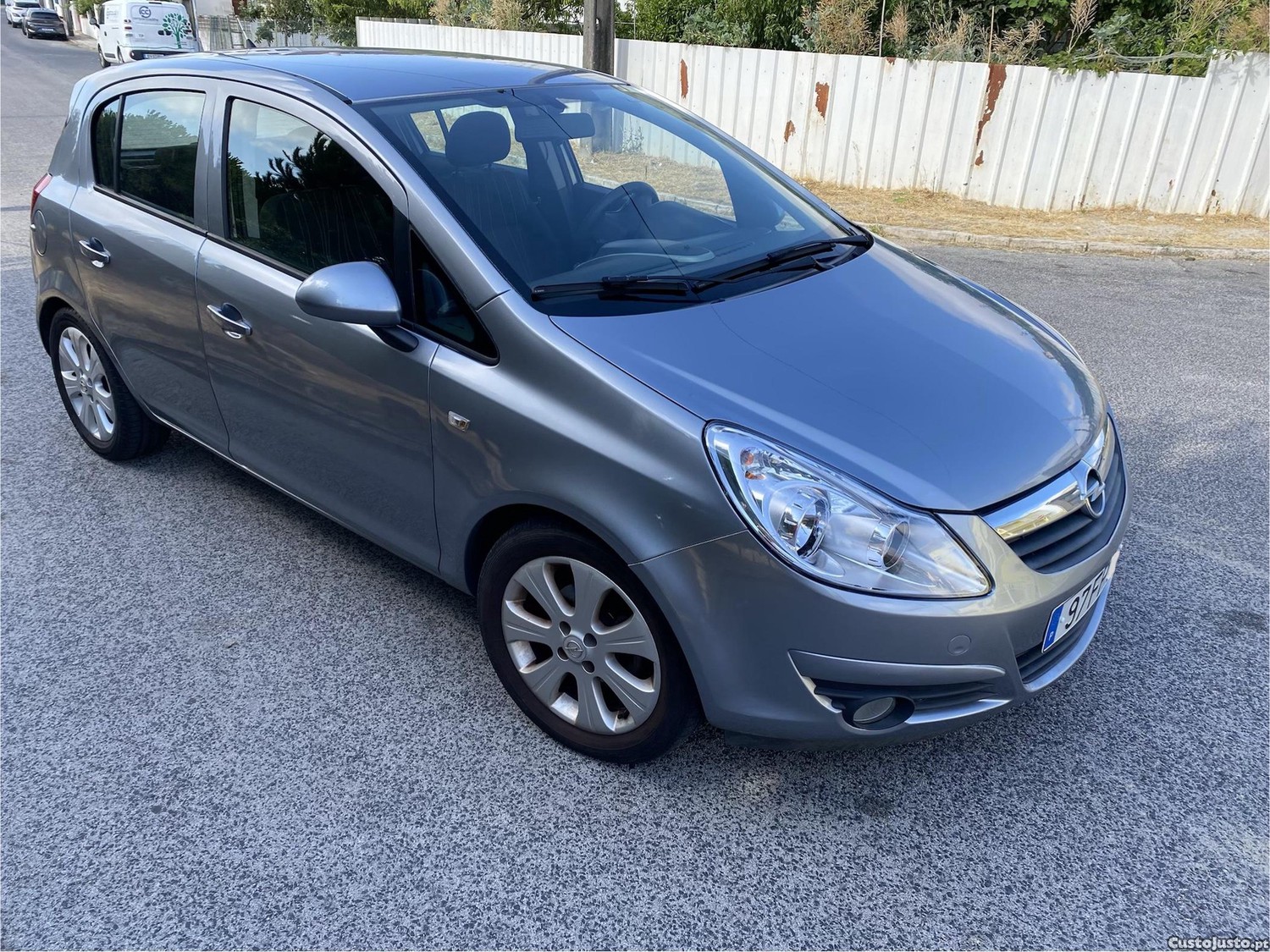 Opel Corsa 1.2 — fotografia 10