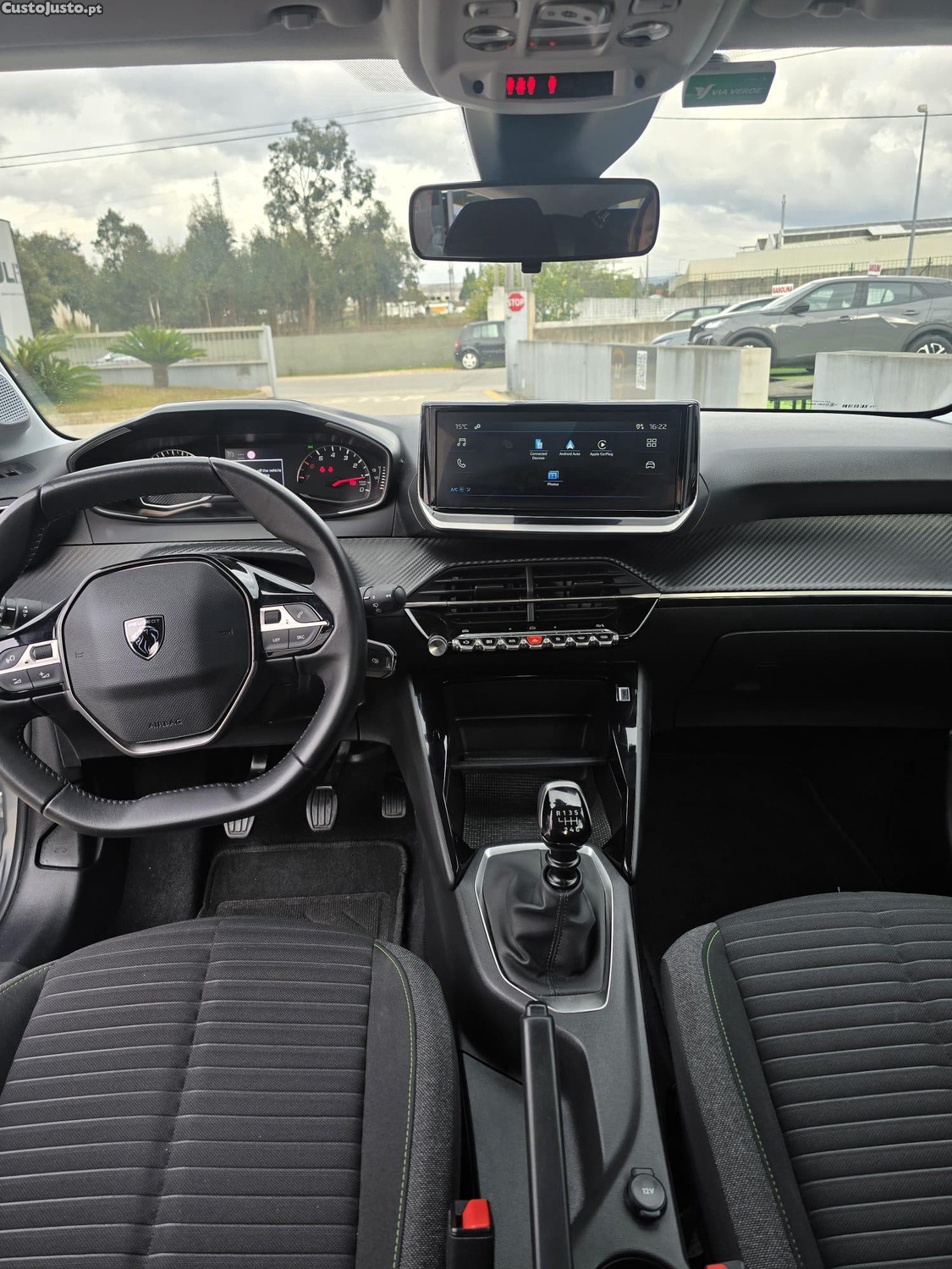 Peugeot 208 ACTIVE 1.2 — fotografia 3
