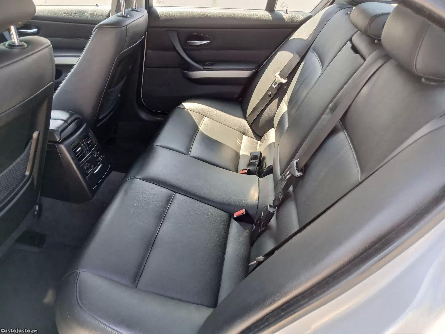 BMW 318 D auto line sport — fotografia 9