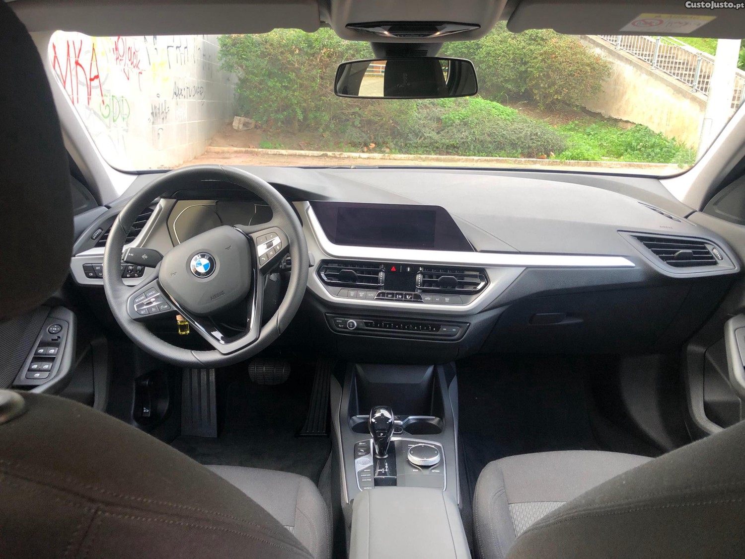BMW 118 I Corporate — fotografia 4