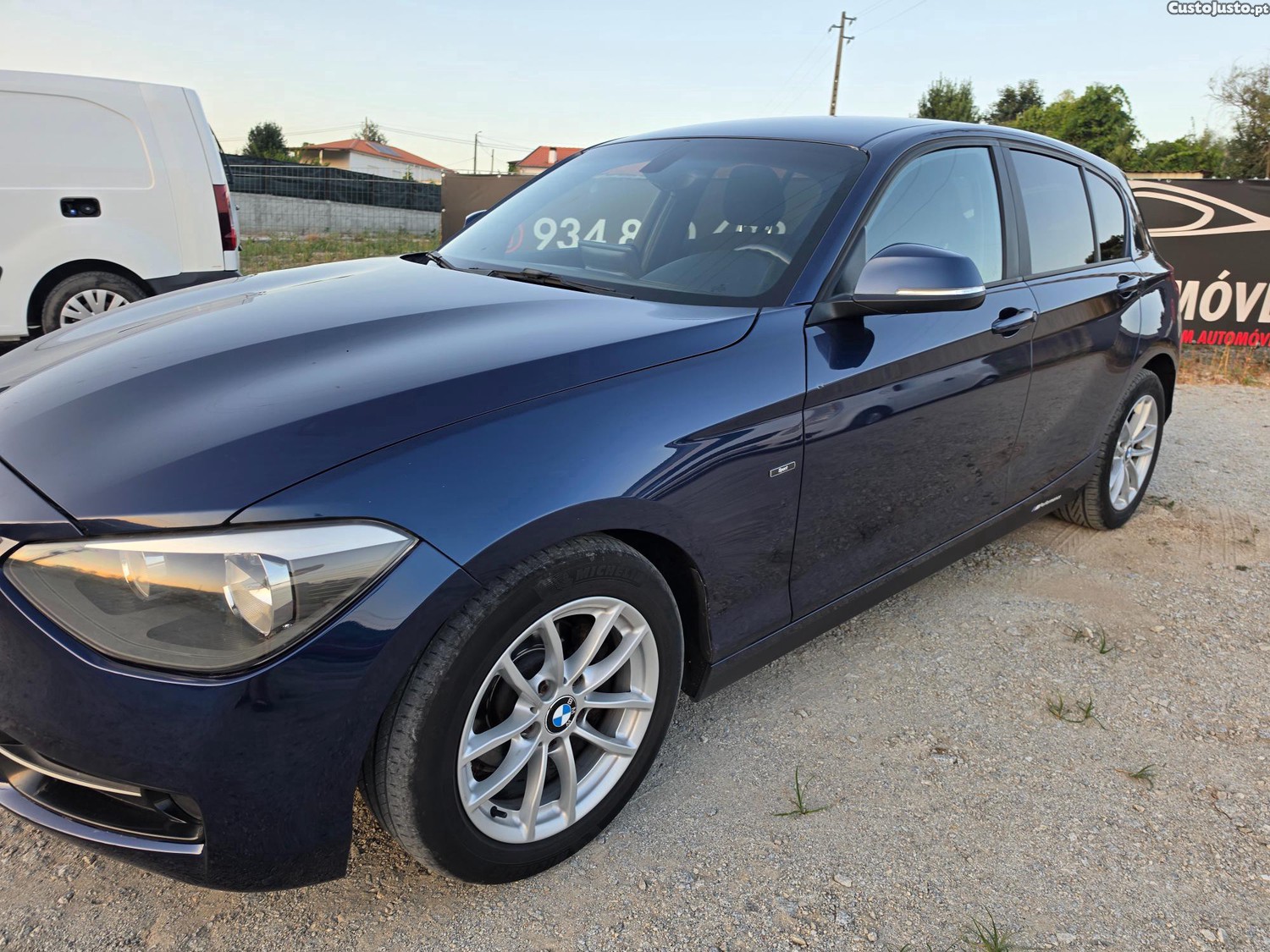 BMW 116 Sport Linemuito novo — fotografia 11