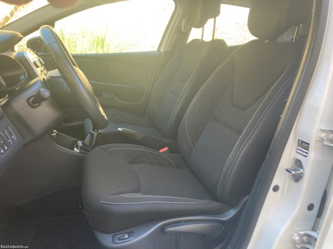 Renault Clio Energy dCi 90 Start — fotografia 6
