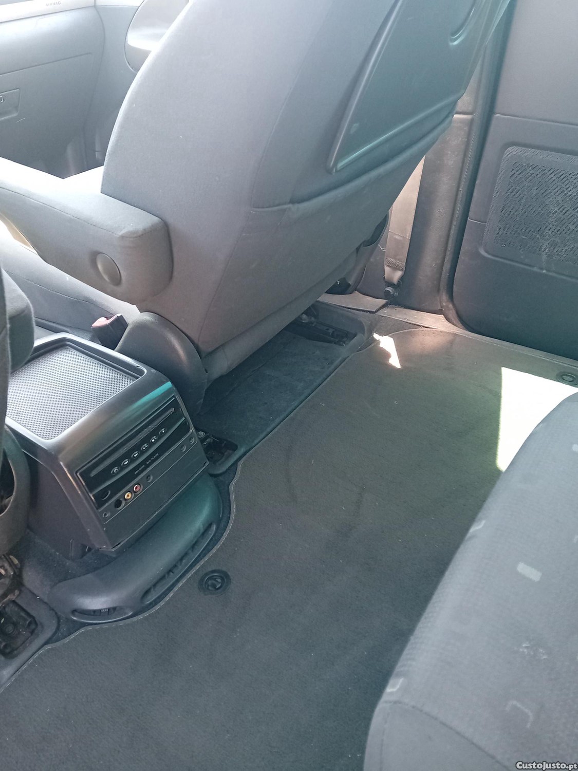 Volkswagen Sharan Confortline — fotografia 6