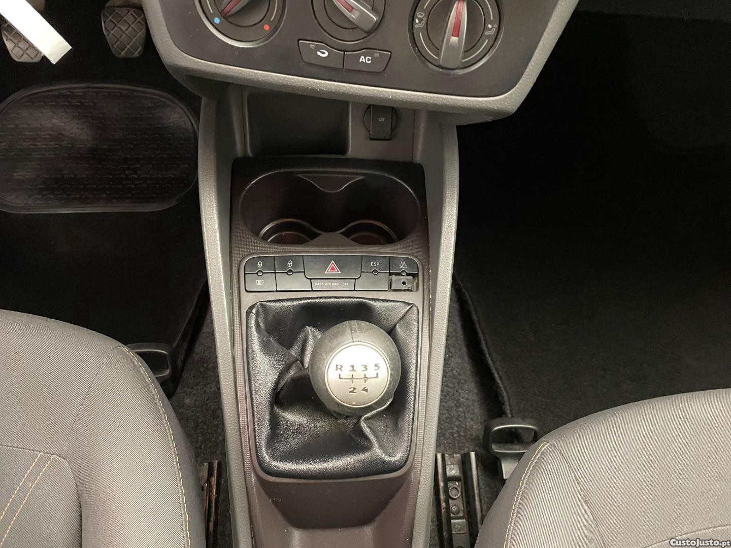 SEAT Ibiza 1.2 STYLE — fotografia 5