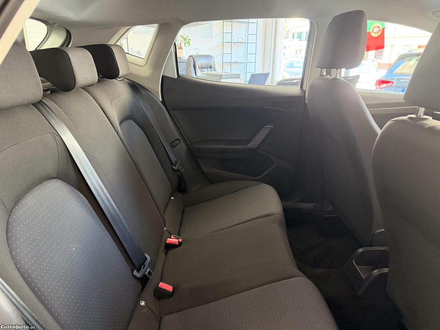 SEAT Ibiza 1.0 TSI Style — fotografia 4