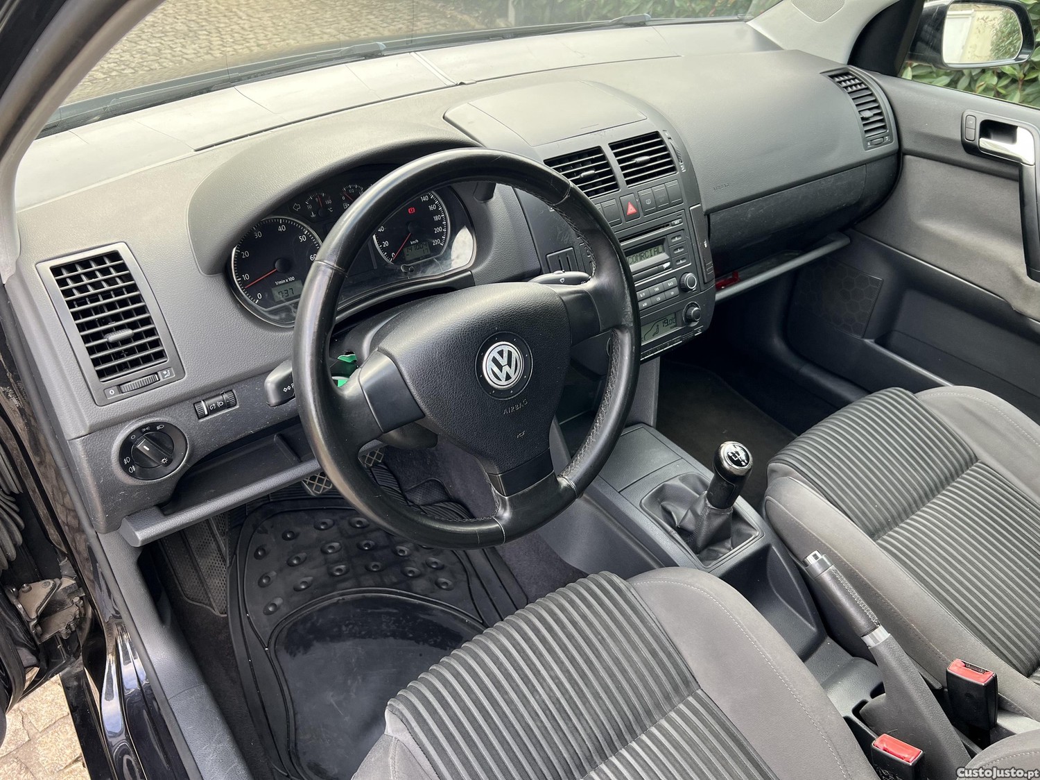 Volkswagen Polo 1.2 AC SPORTLINE140.000km — fotografia 7