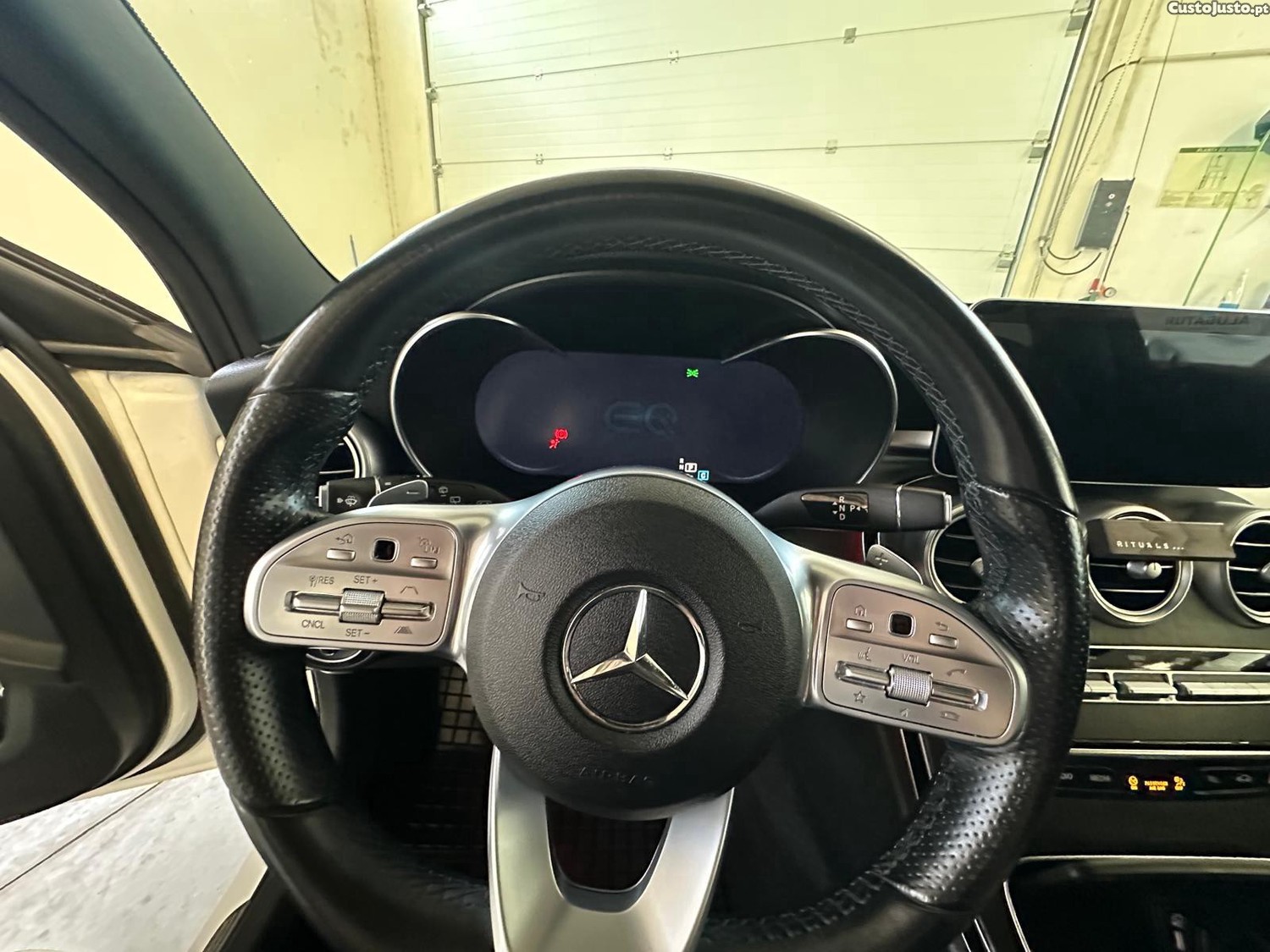 Mercedes-Benz C 300 de T AMG — fotografia 3