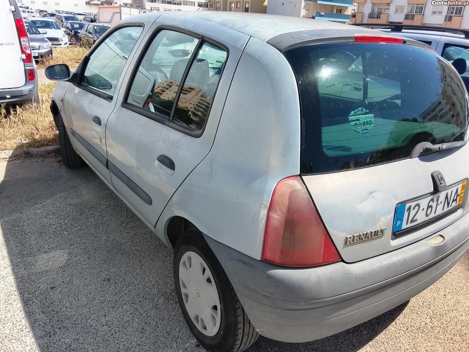 Renault Clio 1.2 Gasolina Ipo/2027-Mecanica impecável — fotografia 9