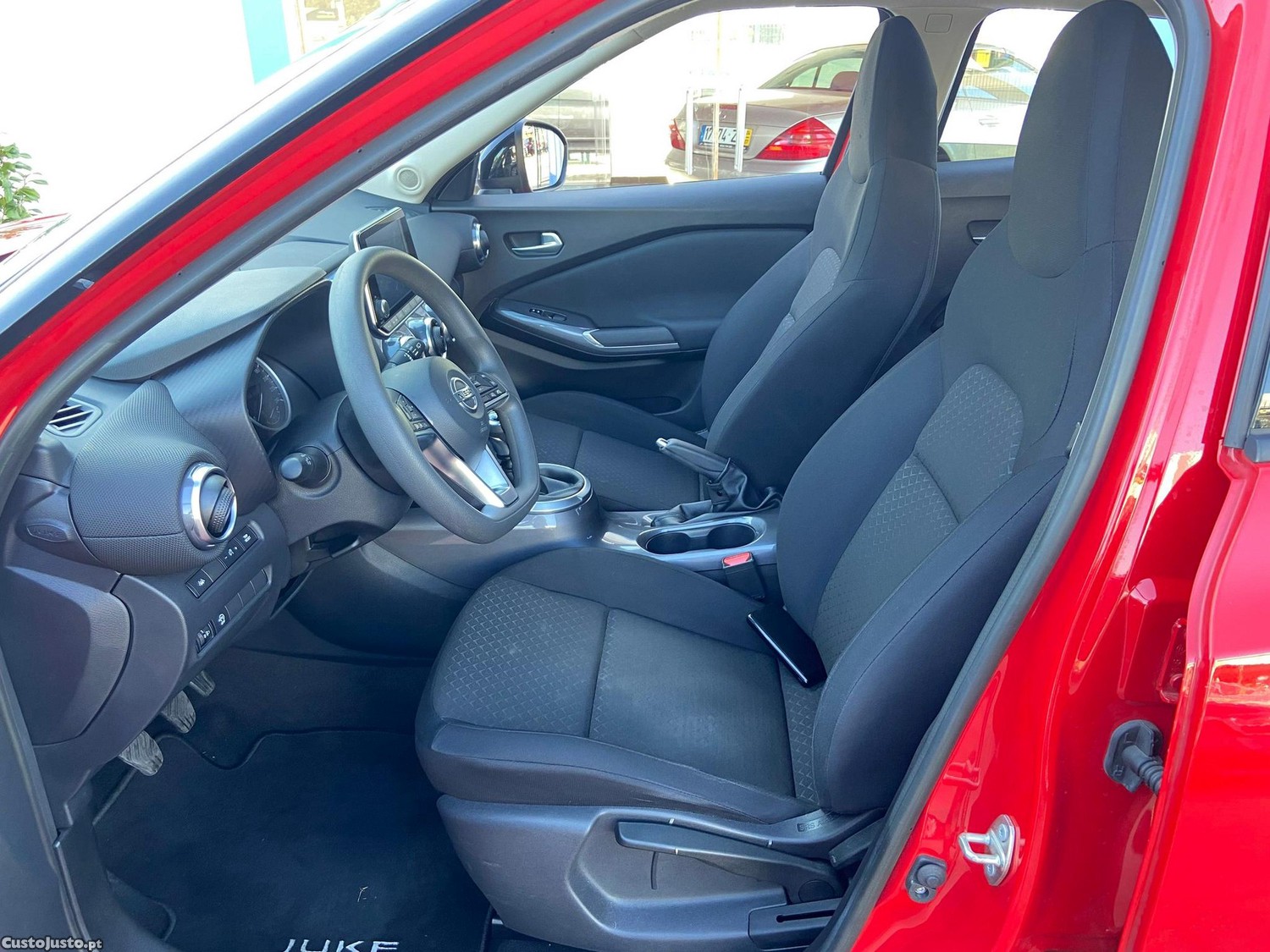 Nissan Juke 1.0 DIG-T Acenta — fotografia 7