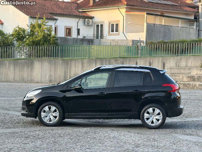 Peugeot 2008 1.4 Hdi — fotografia 11