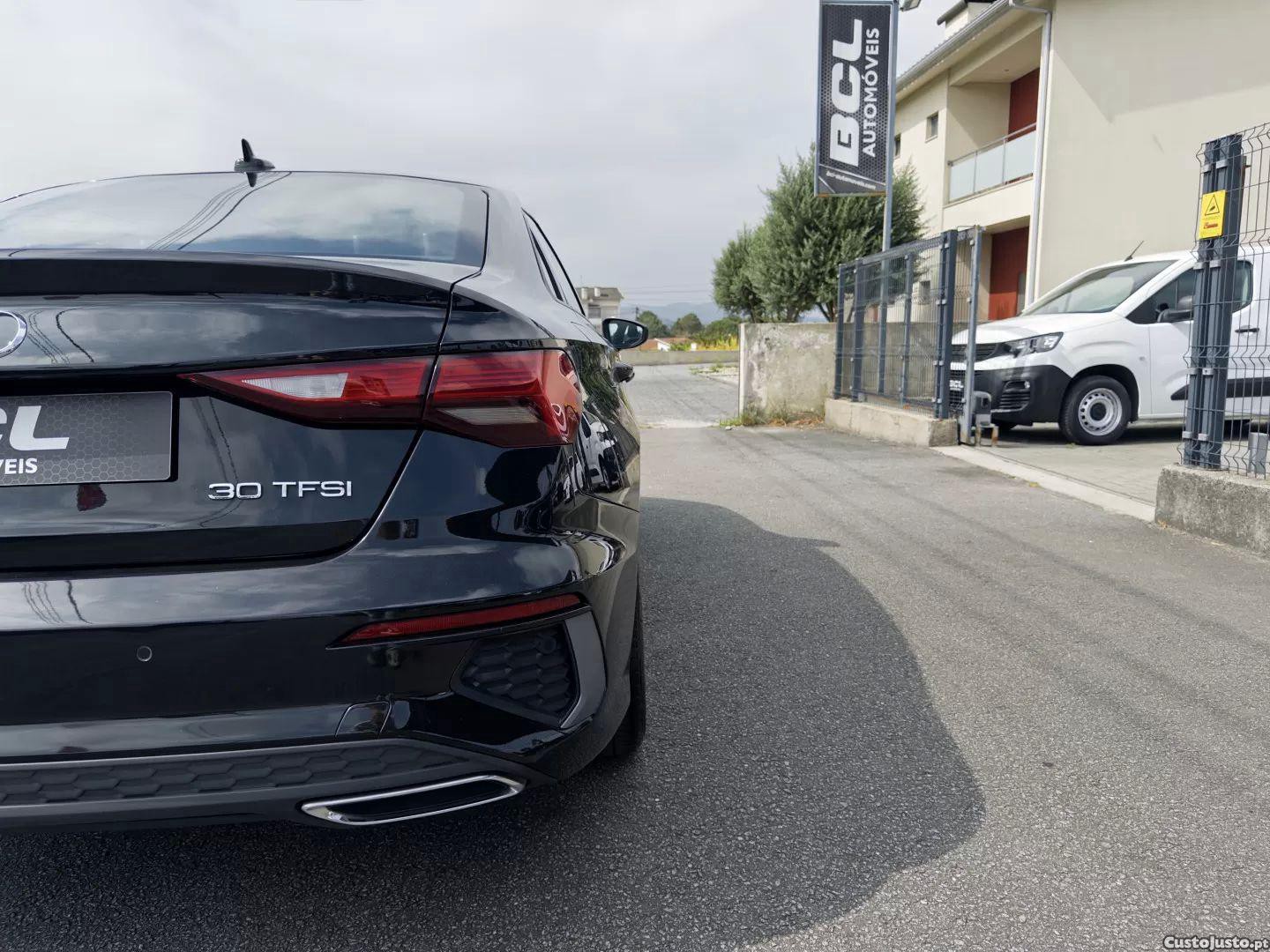 Audi A3 30 tfsi s-line — fotografia 15