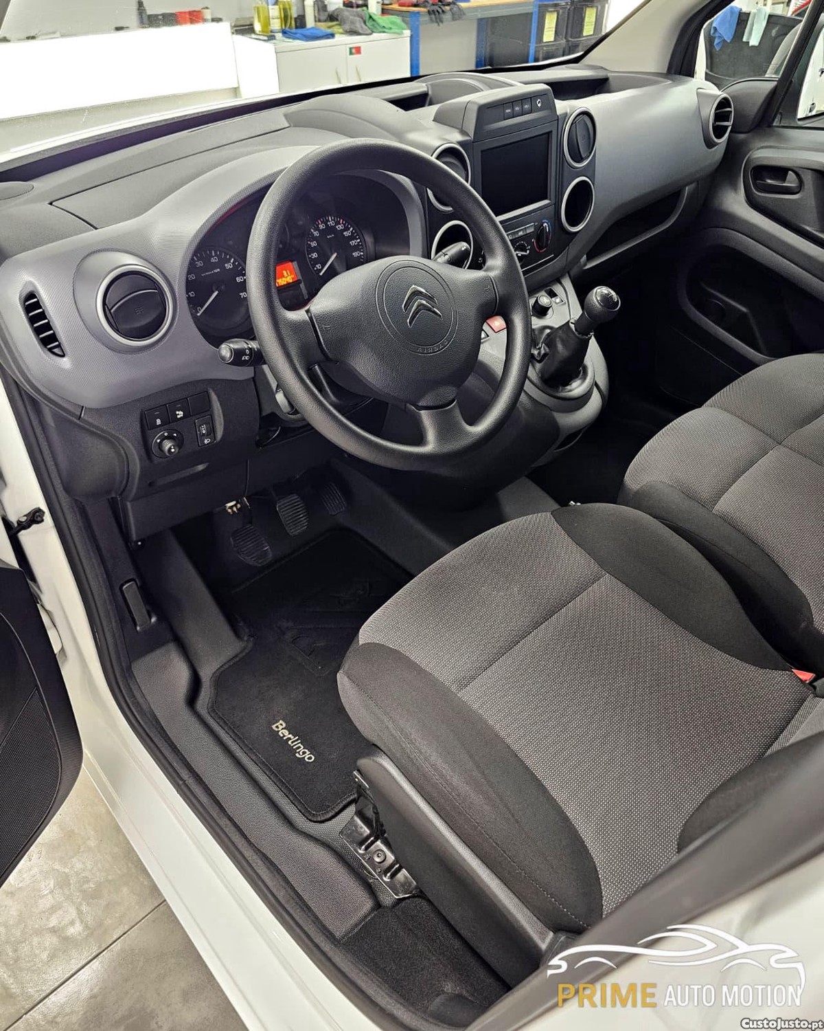 Citroën Berlingo 3LUG-LONGA-C/IVA-ACEITO TROCA — fotografia 10