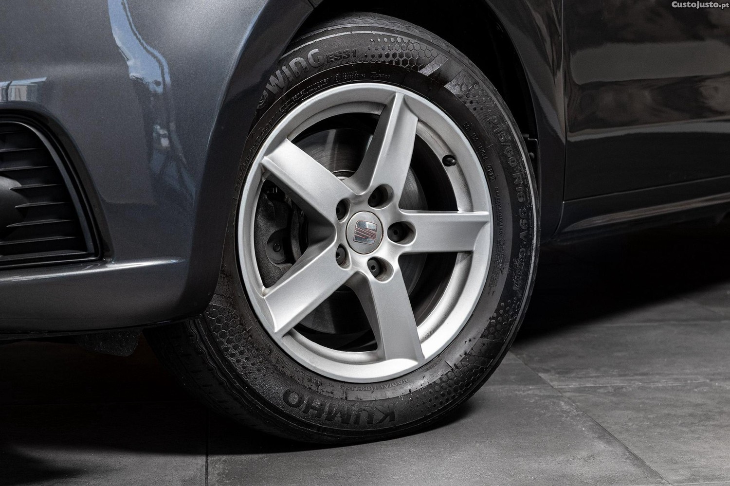 SEAT Alhambra 2.0 TDI Reference Eco. — fotografia 16